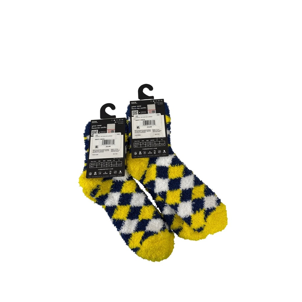 Michigan Wolverines Fuzzy Socks NCAA One Size Fits‎ Most Men 5-12 Women 6-11 - Picture 2 of 4